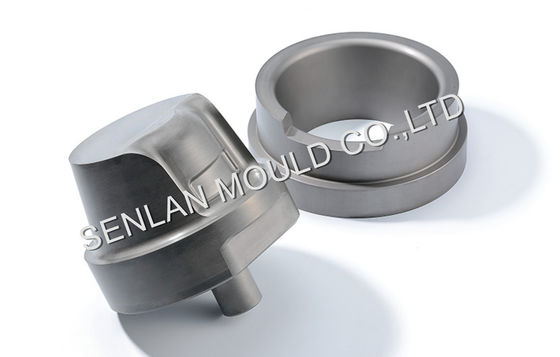 Закаленные шипы и кольца для определения местоположения.