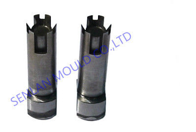 Точные штифты для впрыскивания формы.