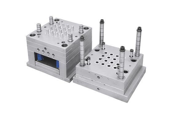 Медицинские формы Пластиковые питомцы Преформы Формы Многочисленные полости Инжекционные формы