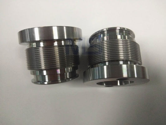 Высокоточные детали, изготовленные методом литья под давлением | Полированные поверхности и резьбовые компоненты