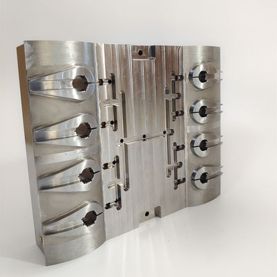 Пресс-форма для 8 полостей с распылителем для косметической упаковки