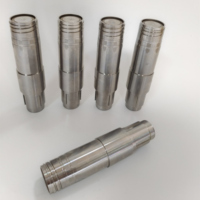 Автоматическая вставка ядра прессформы CNC 4 осей поворачивая для частей прессформы впрыски пластиковых
